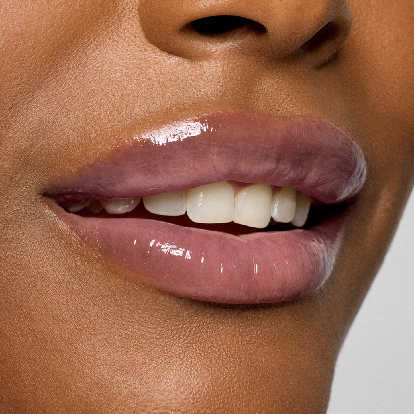 Stila Cosmetics Heaven's Dew Gel Lip Oil - Mystic Purple