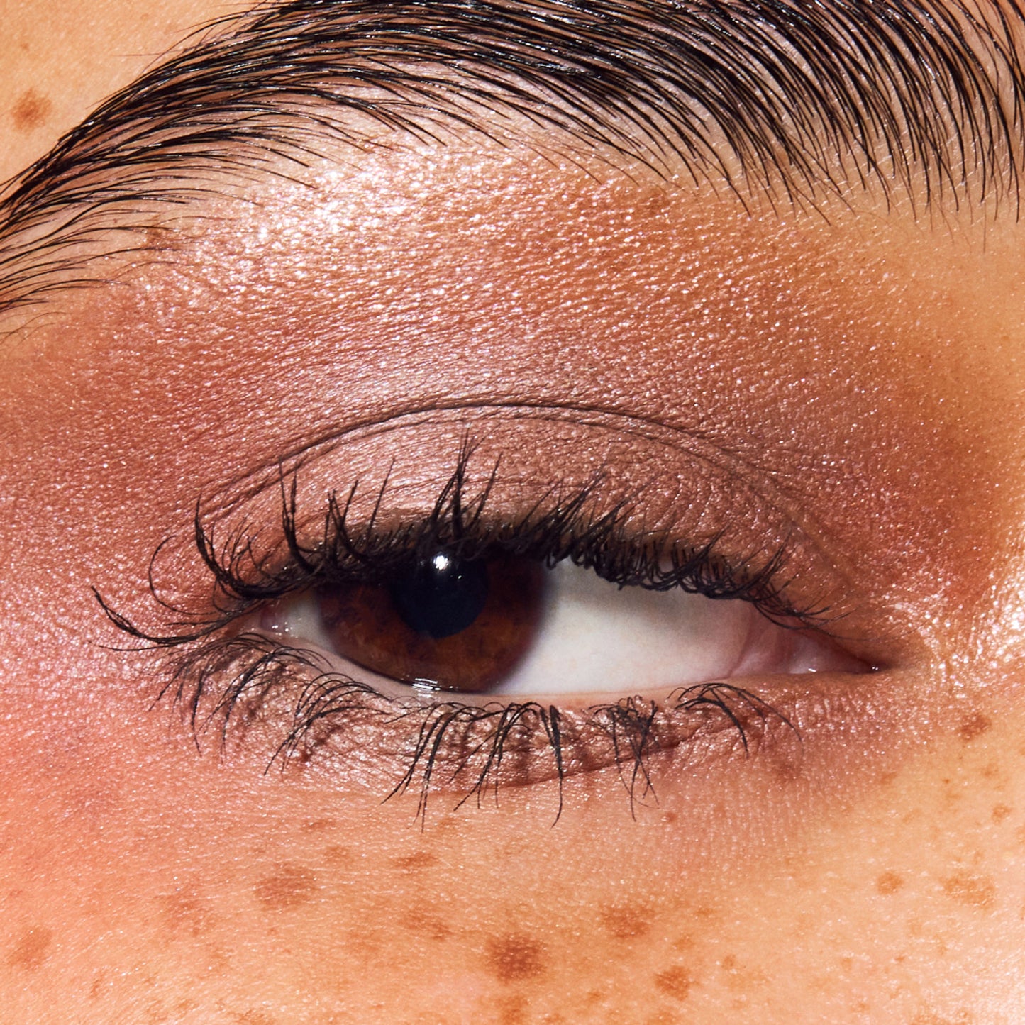 M.A.C Dazzleshadow Eyeshadow Stick - Subliminal Spark