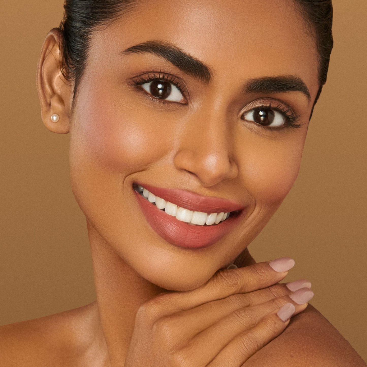 Simply Nam Satin Soft Lip Creme, Hydrating, Botanical Colour for Everyday Lips - Dusty Pink