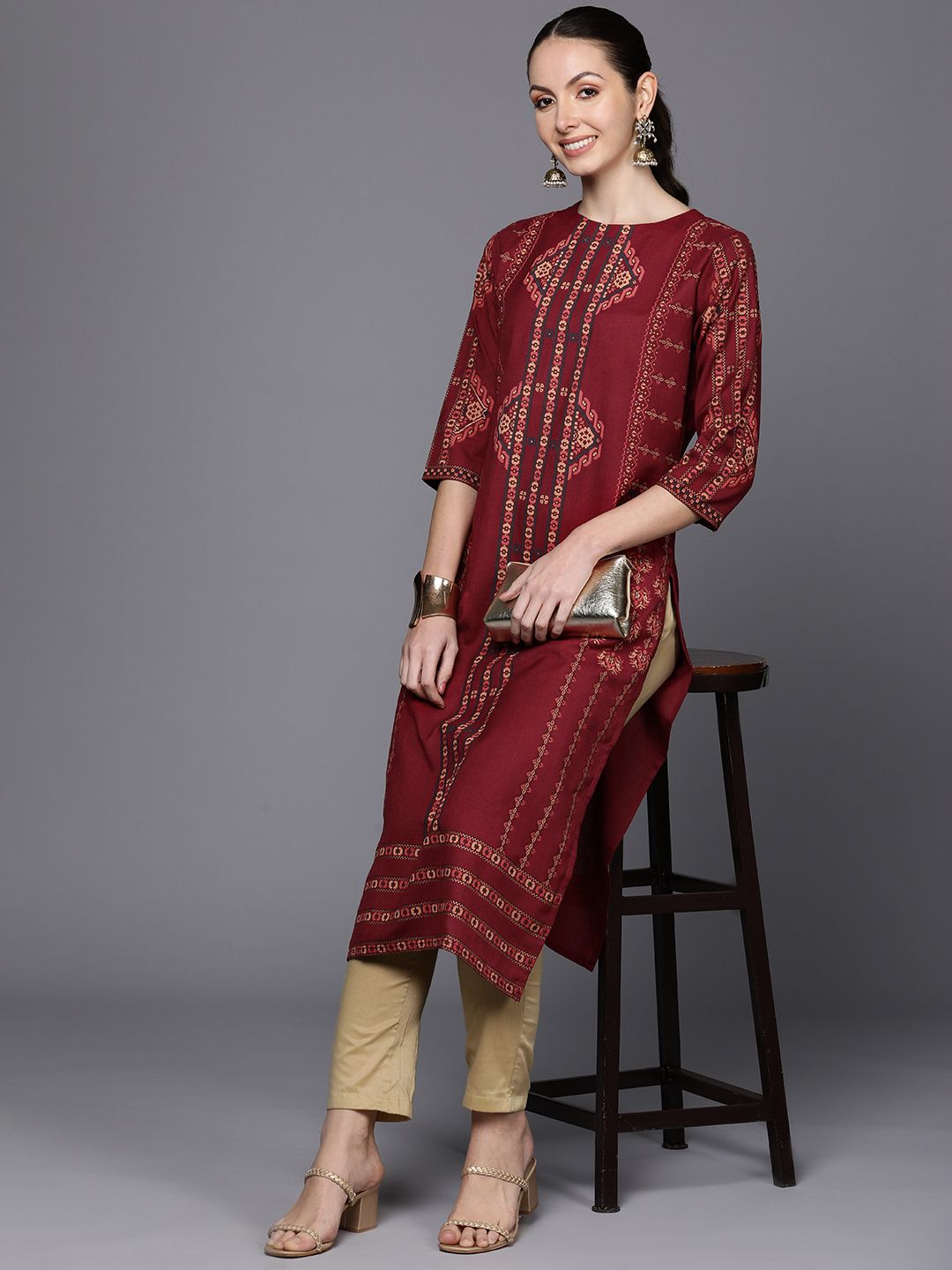 Indyancart IE Ethnic Motifs Foil Printed Straight Kurta