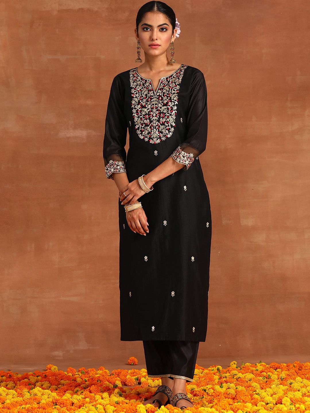 Indyancart IE Floral Embroidered Thread Work Liva Kurta with Trousers & Dupatta