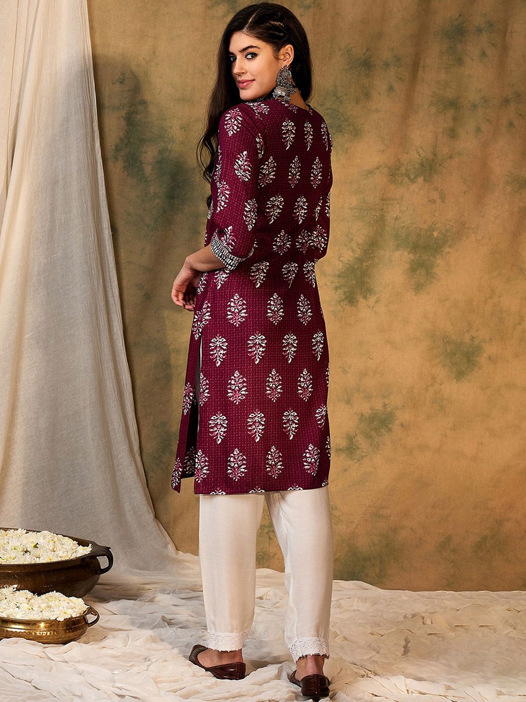 Indyancart IE Burgundy Ethnic Motifs Printed Round Neck Mirror Work Straight Kurta