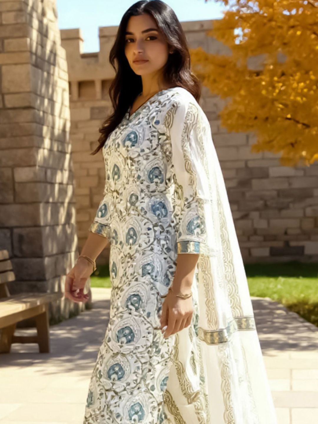 Women Ethnic Motifs Printed Cotton Kurta with Trousers & Dupatta