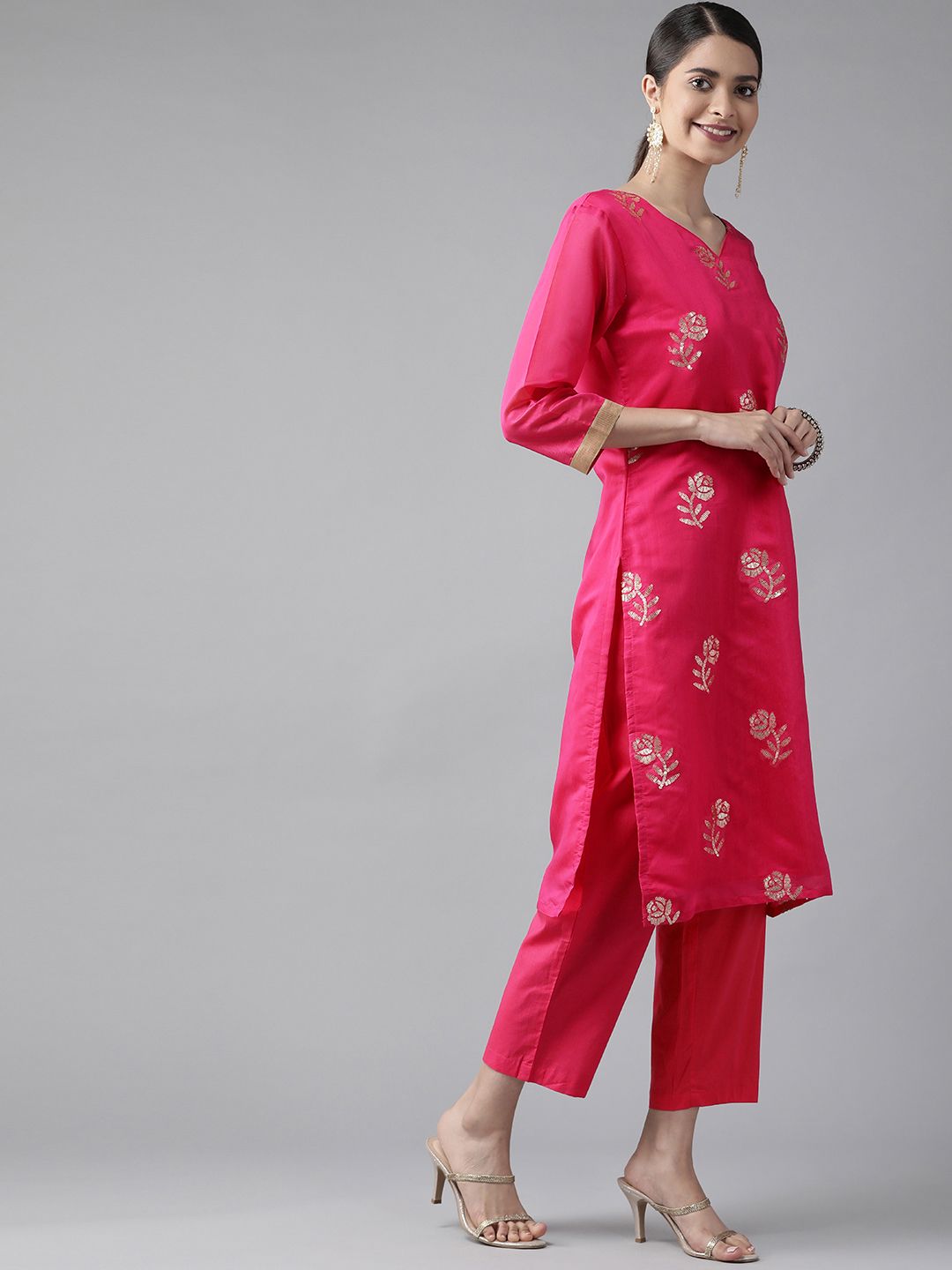 Dhiyona IE Women Pink Floral Embroidered Regular Sequinned Chanderi Cotton Kurta with Trousers & With Dupatta