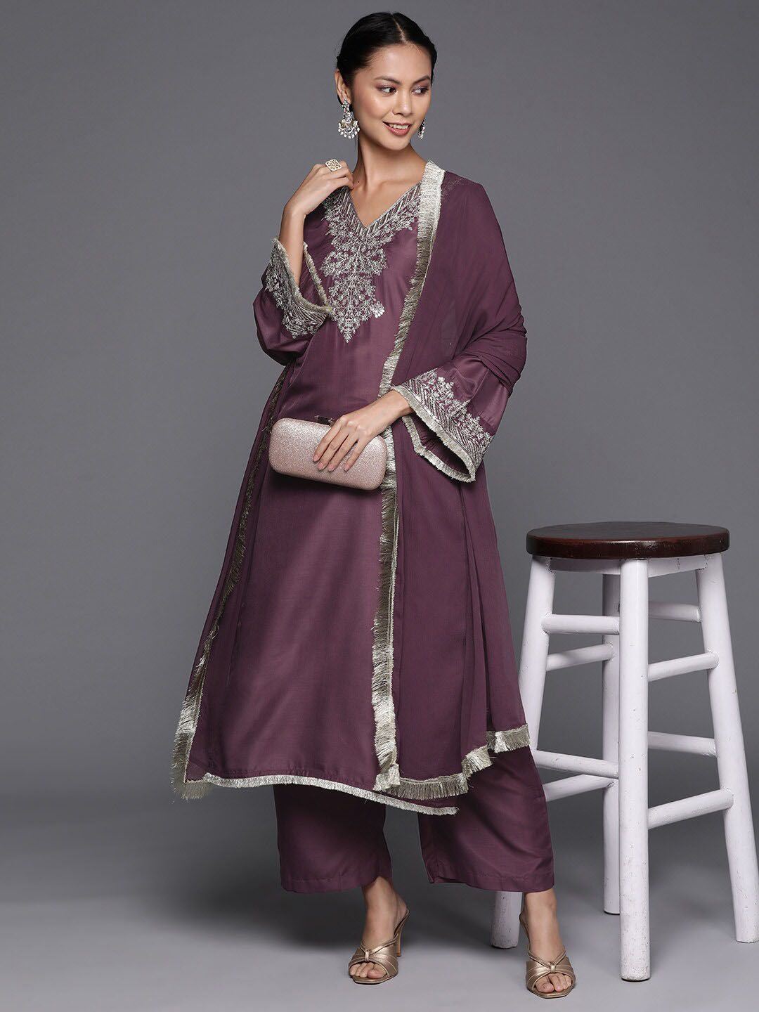 Indyancart VA Women'sFloral Yoke Design Regular Thread Work Kurta with Palazzos & With Dupatta