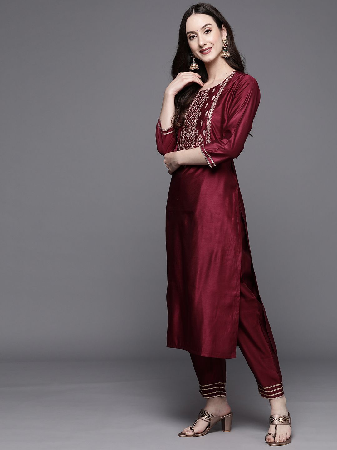 Indyancart IE Women Magenta Ethnic Motifs Embroidered Kurta with Trousers & With Dupatta