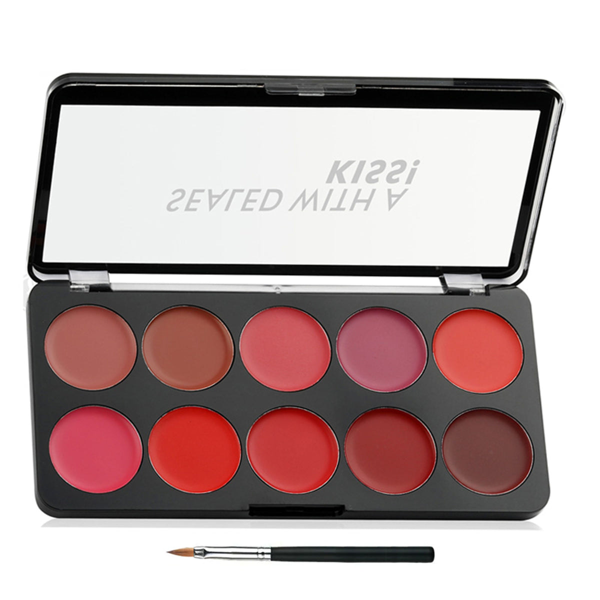 Lyon Beauty Matte Lip Contour Palette Shade 01 featuring neutral lip color shades in sleek compact container.