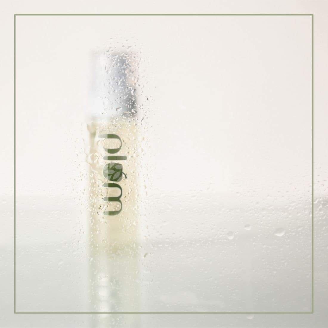 Plum Goodness Green Tea Revitalizing Face Mist For Oily & Acne-Prone Skin
