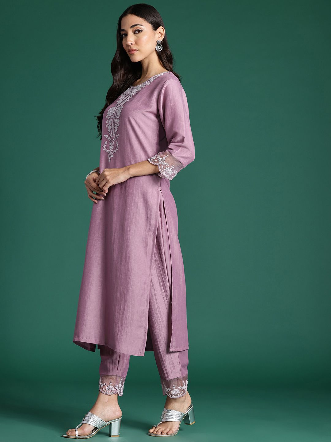 Indyancart IE Embroidered Zari Kurta with Trousers & With Dupatta