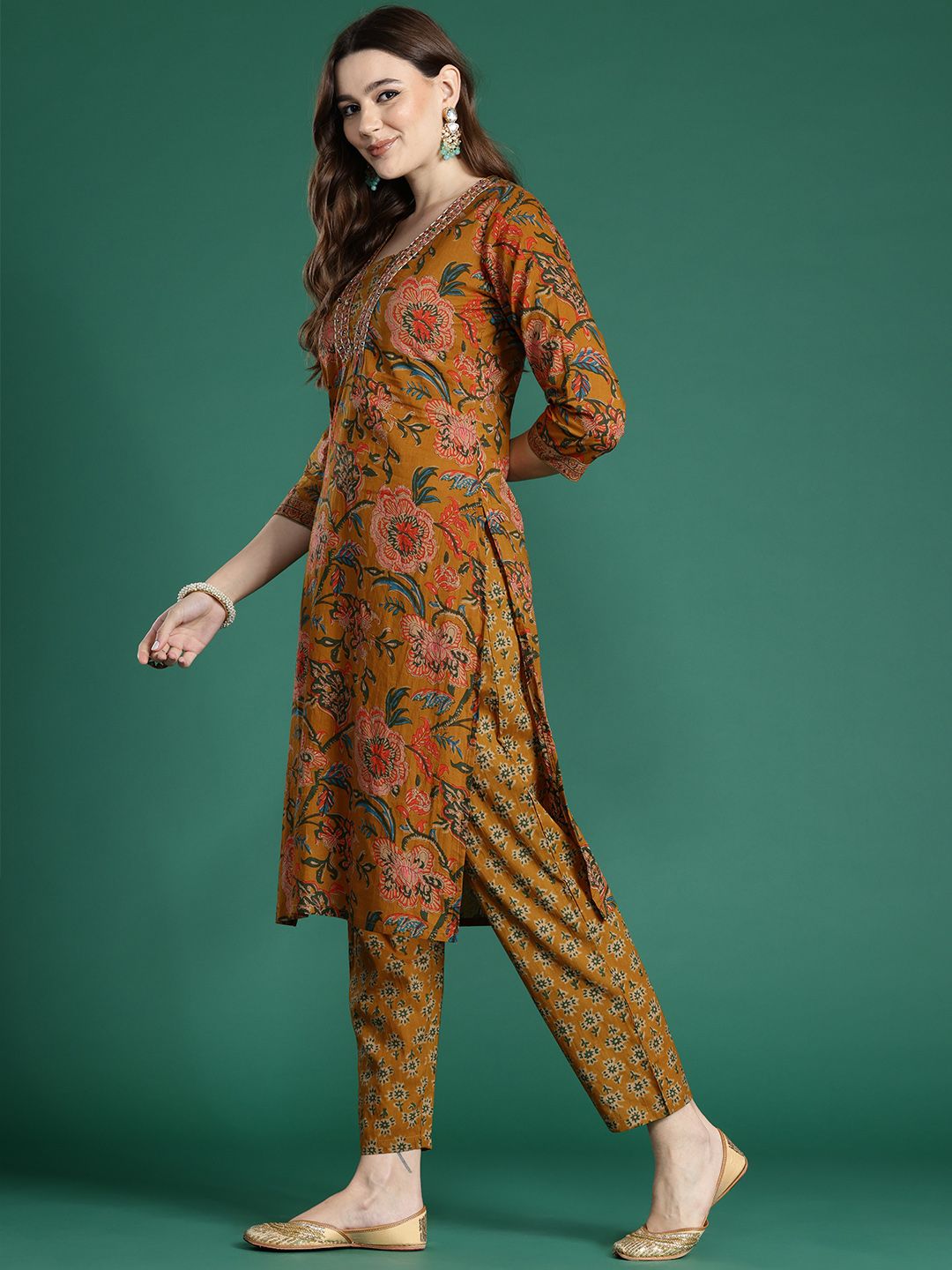 Dhiyona IE Floral Printed Sequinned Pure Cotton Kurta With Trousers & Dupatta