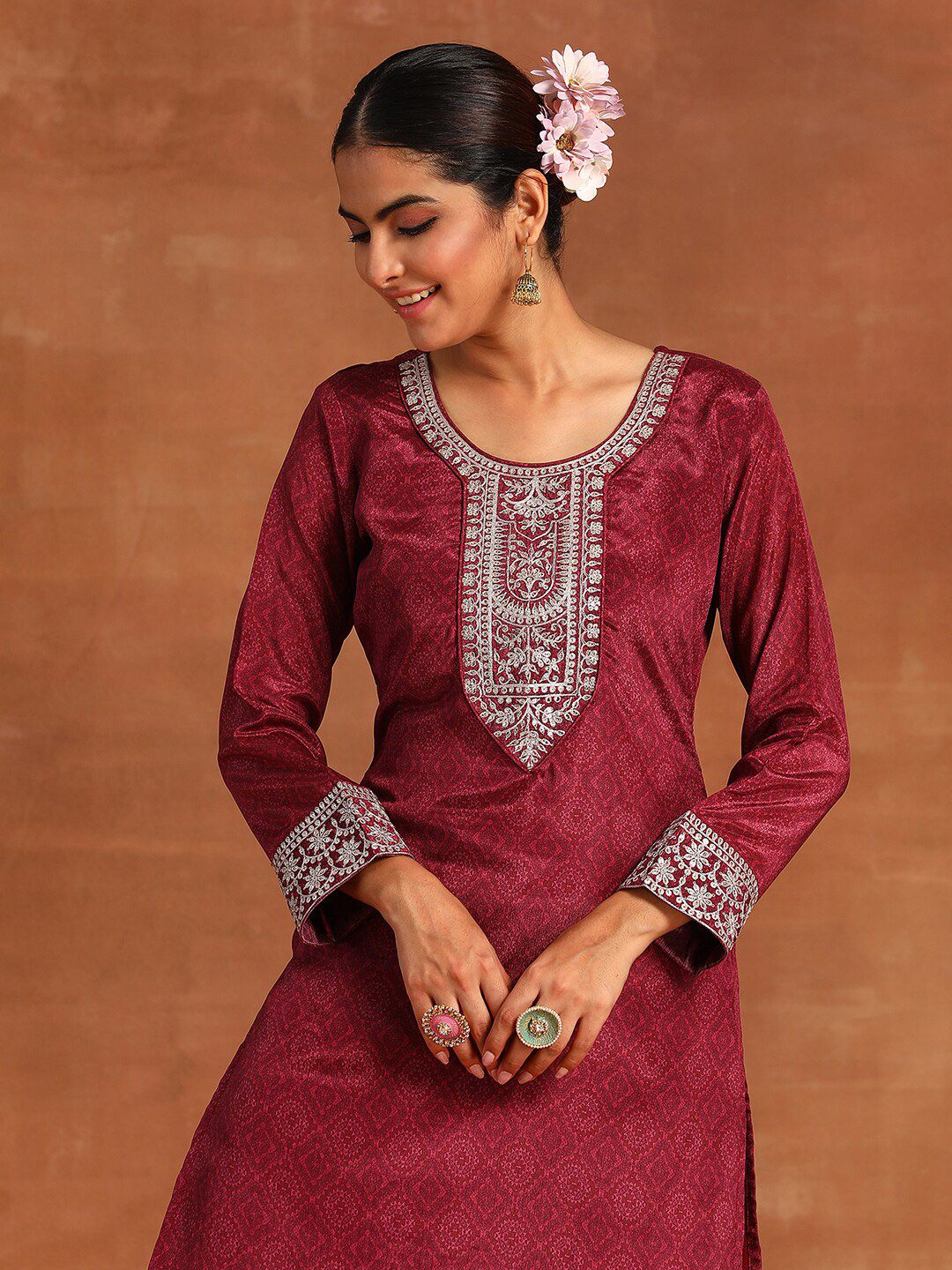 Indyancart IE Ethnic Motifs Printed Sequinned Detail Straight Kurta & Palazzos With Dupatta