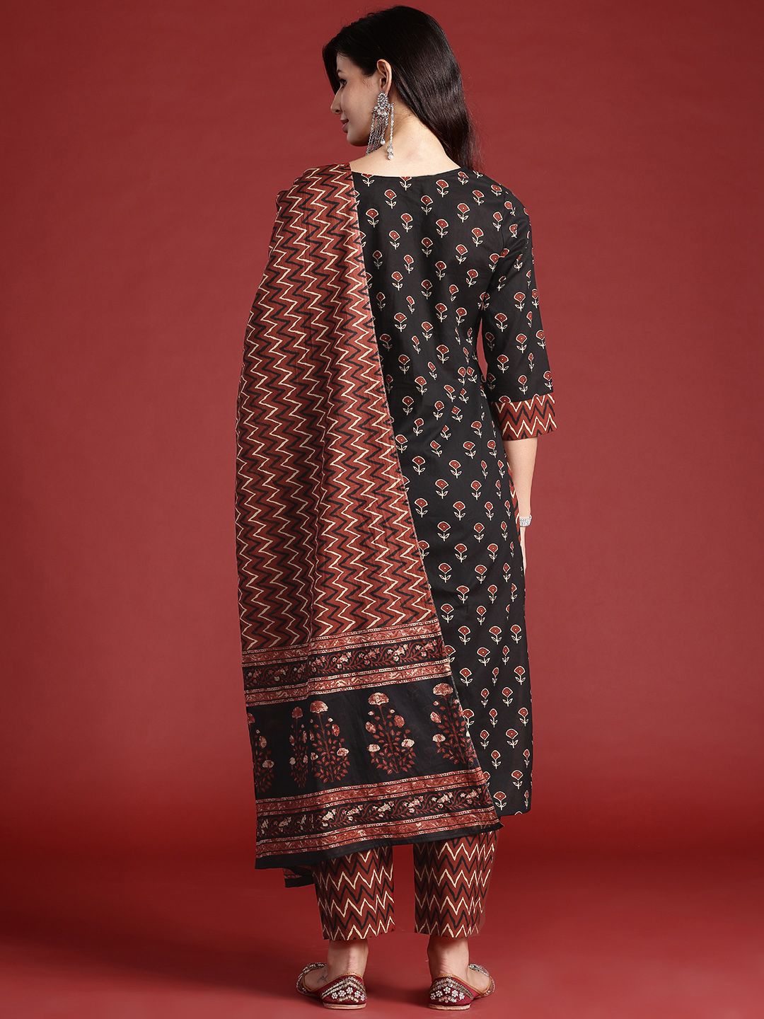 Indyancart IE Ethnic Motifs Printed Pure Cotton Kurta With Trousers & Dupatta
