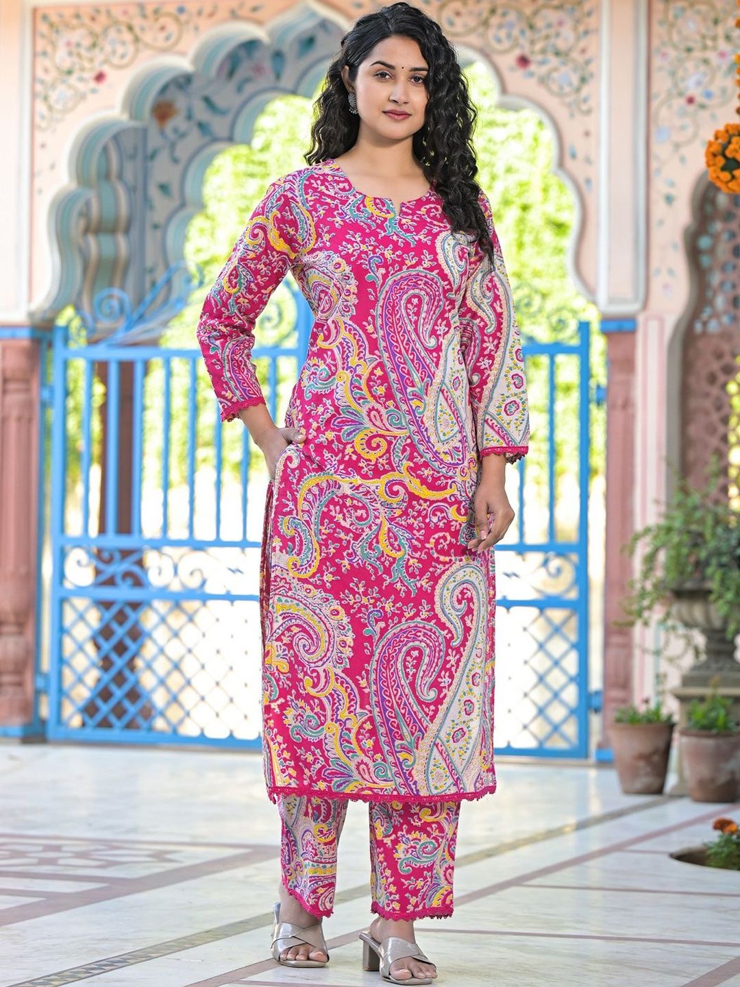 Women Paisley Printed Regular Pure Cotton Kurta with Palazzos
