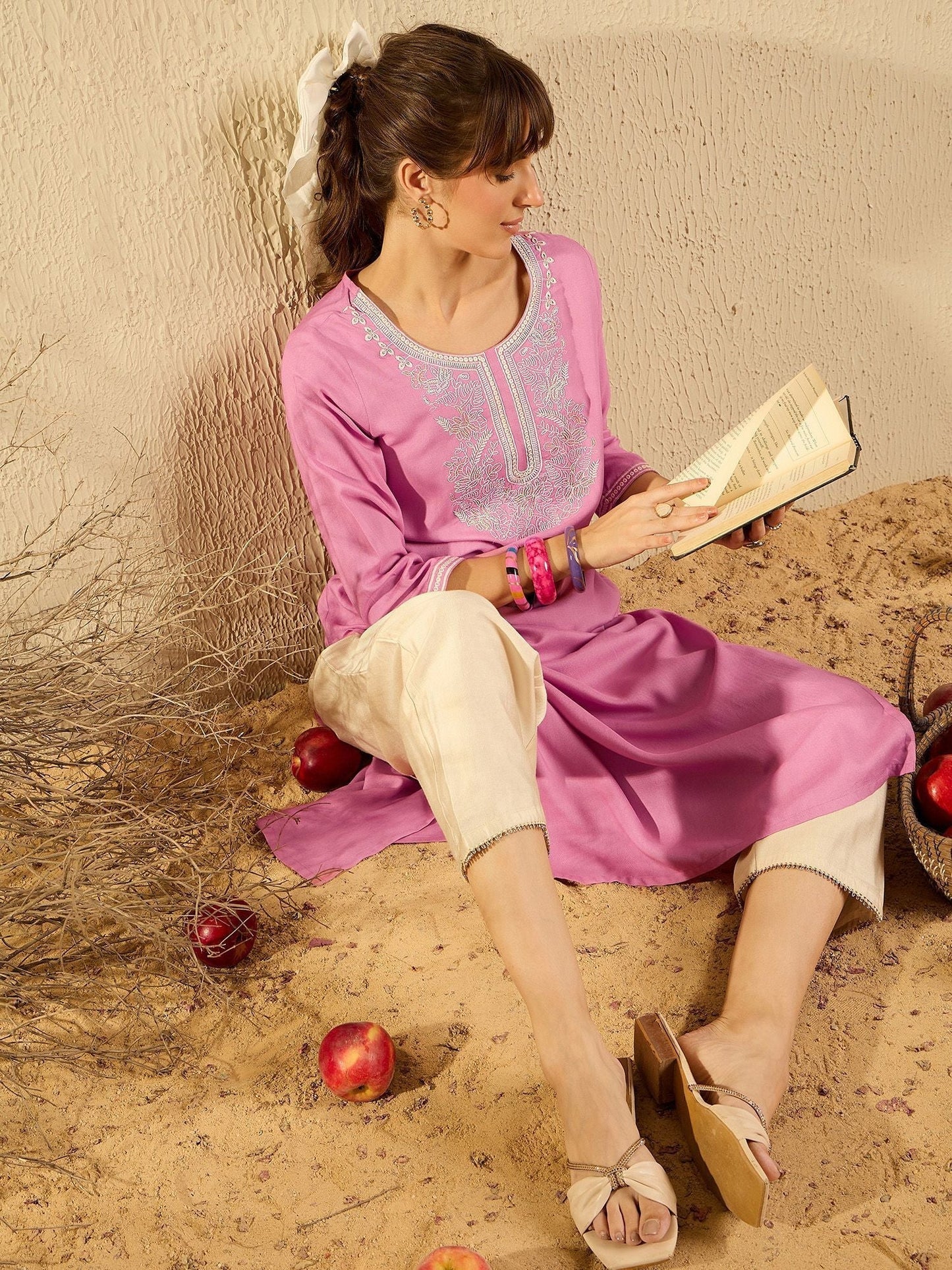 Indyancart IE Floral Embroidered Round Neck Machine Weave Straight Kurta