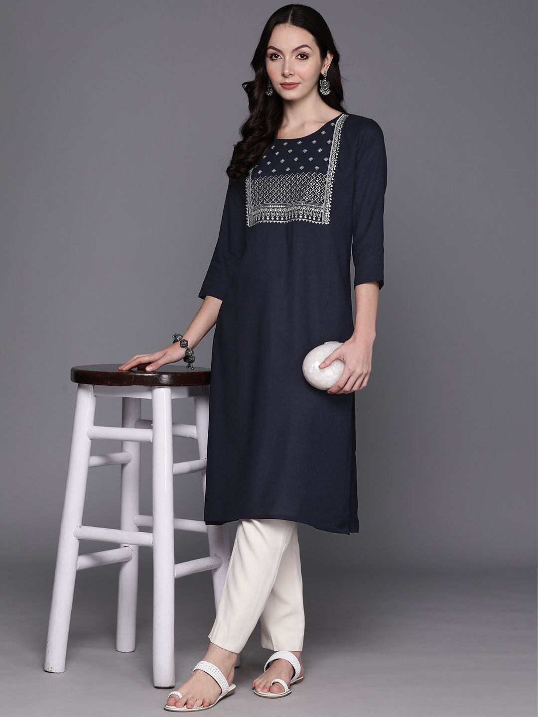 Dhiyona IE Ethnic Motifs Embroidered Sequinned Kurta
