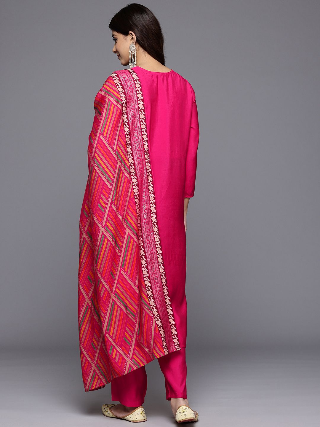 Indyancart VA Women'sEthnic Motifs Yoke Design Gotta Patti Kurta With Trousers & Dupatta