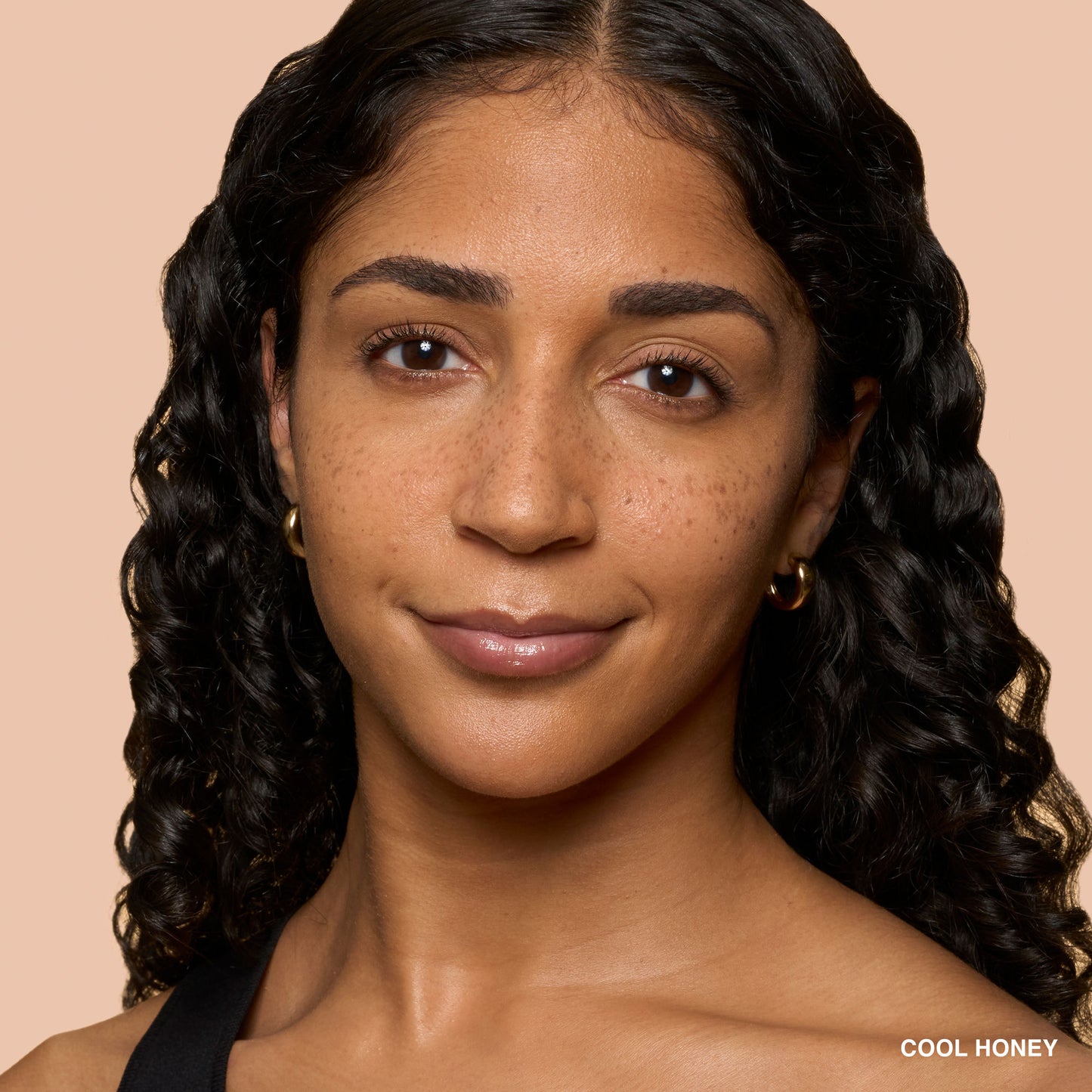Bobbi Brown Weightless Skin Natural Matte Finish Foundation SPF 15 - Cool Honey
