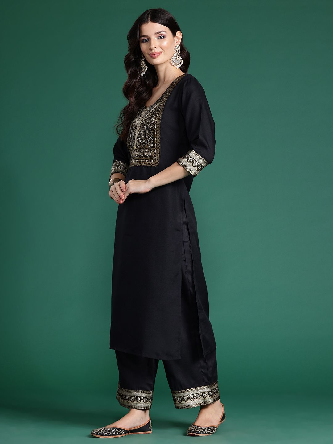 Dhiyona IE Yoke Design Kurta With Palazzos & Dupatta