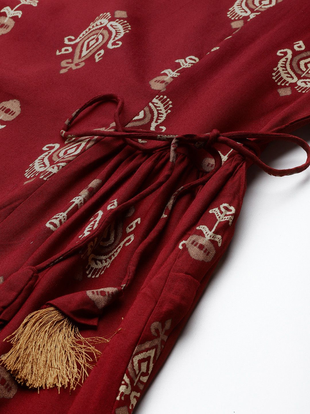 Indyancart IE Ethnic Motifs Printed Tie-Up Detail A-Line Kurta