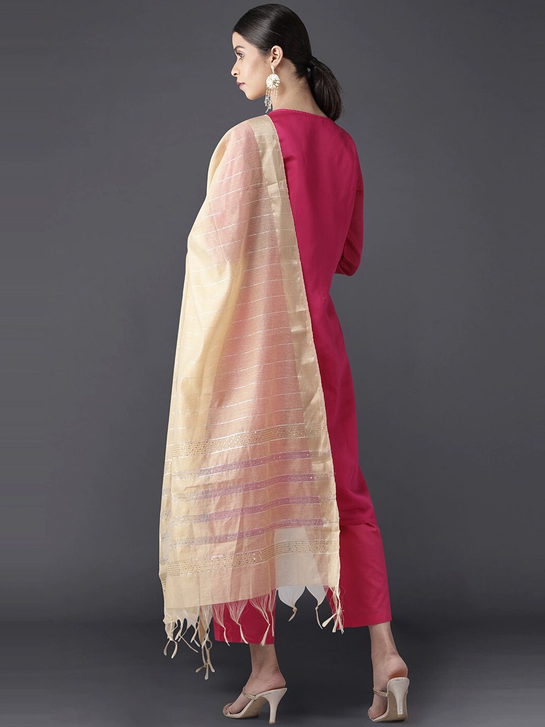 Dhiyona IE Women Pink & Gold-Toned Chanderi Cotton Kurta with Trousers & With Dupatta