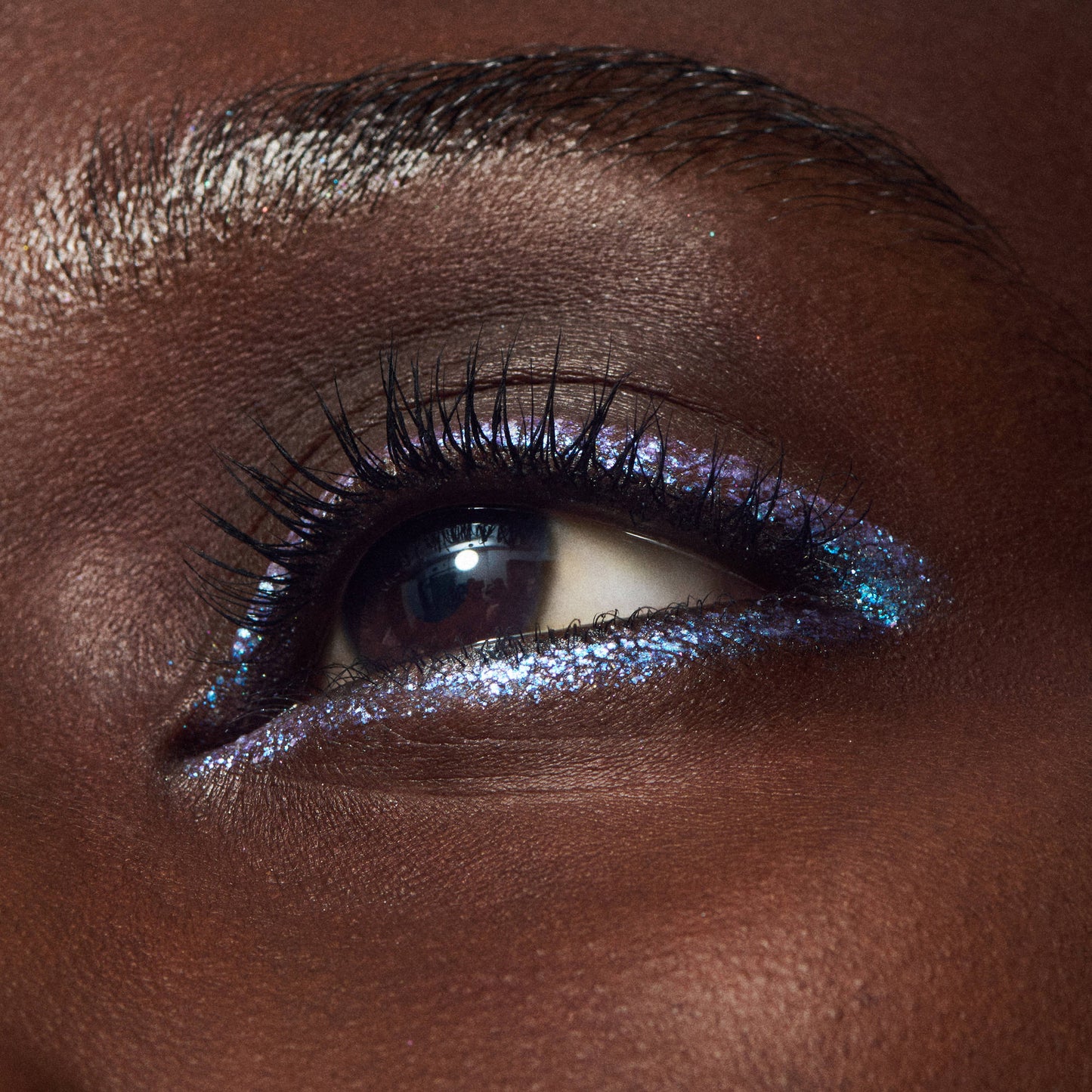 M.A.C Dazzleshadow Liquid Glitter Eyeshadow - Diamond Crumbles