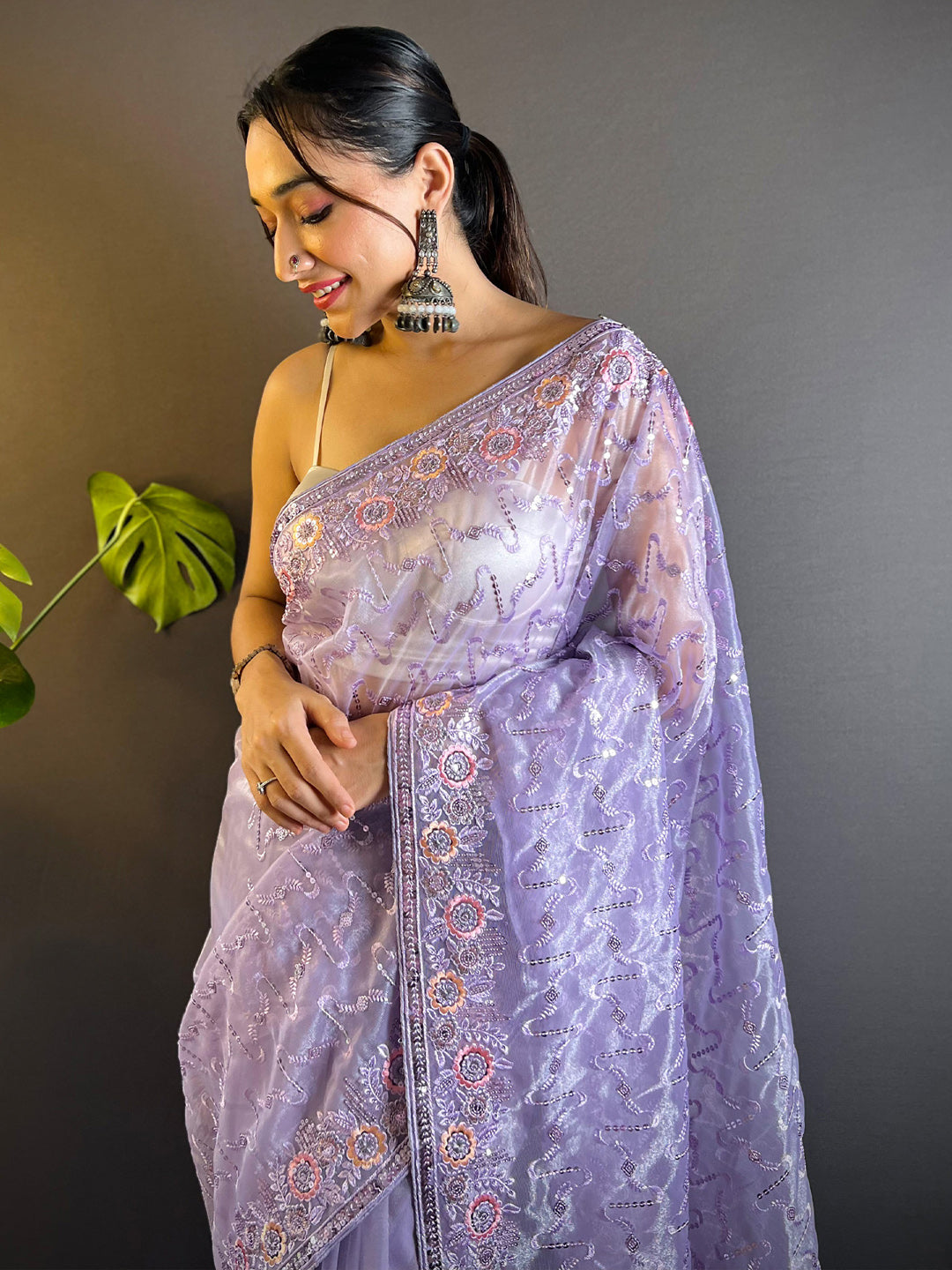 Women's Tissue Lavendar Embellished Designer Saree With Blouse Piece