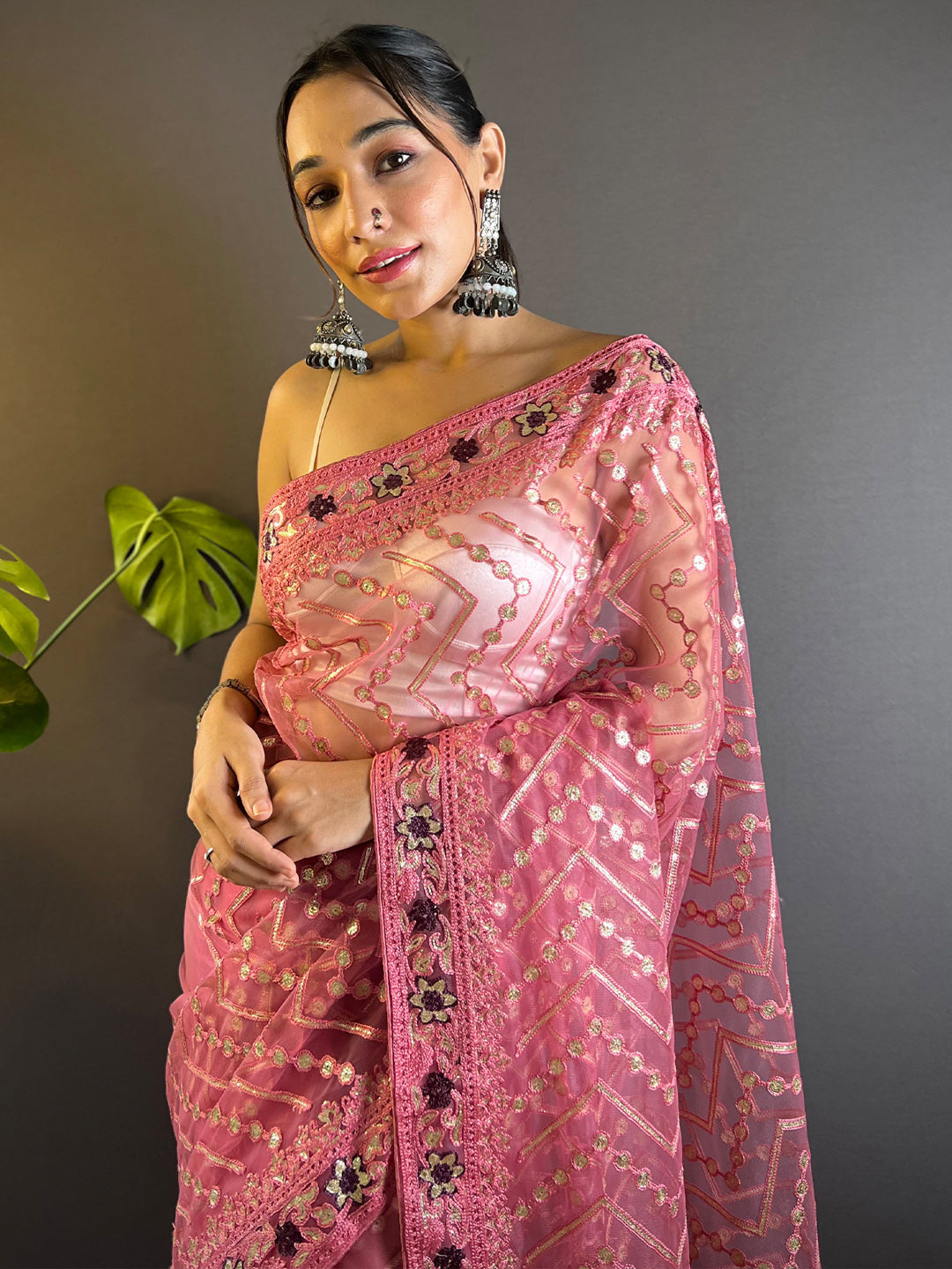 Women's Net Pink Embellished Designer Saree With Blouse Piece