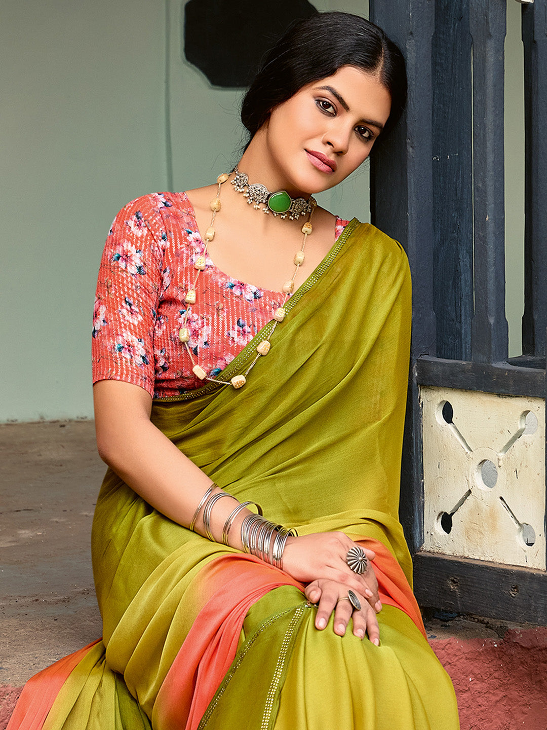 Women's Chiffon Olive Embellished Celebrity Saree With Blouse Piece