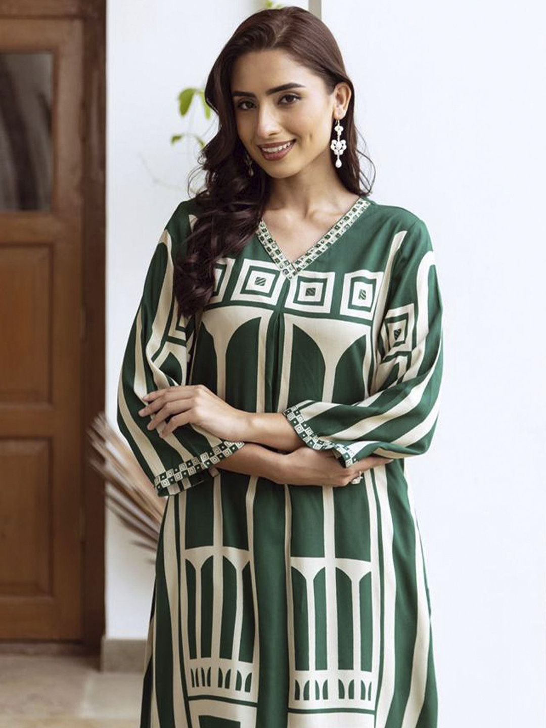 Indyancart IE Women Printed Regula Geometric A-Line Kurta with Palazzos