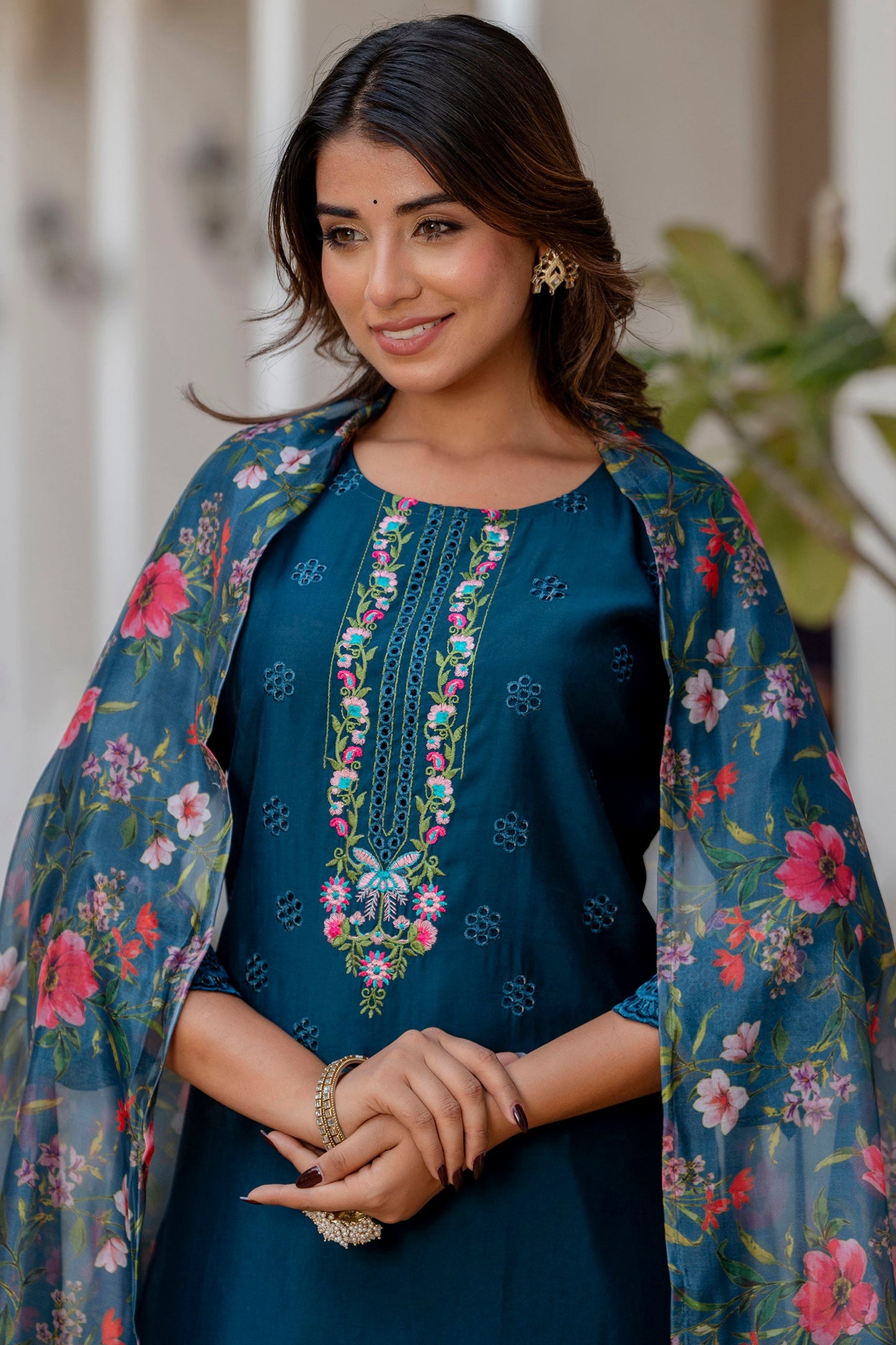 Dhiyona VV Siddhi Women Kurta and Pant Sets Viscose Roman Silk Fabric