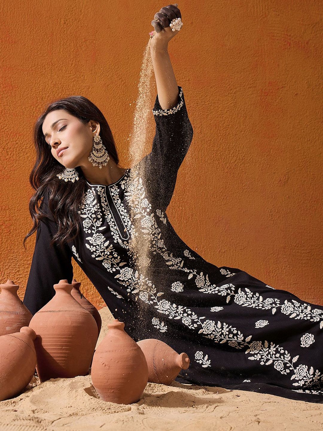 Indyancart IE Floral Embroidered Straight Kurta