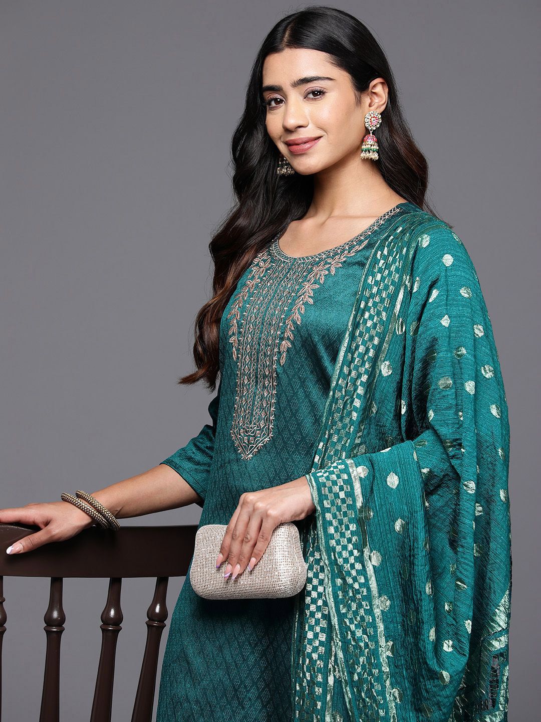 Dhiyona VA Women'sEthnic Motifs Embroidered Straight Kurta with Trousers & With Dupatta