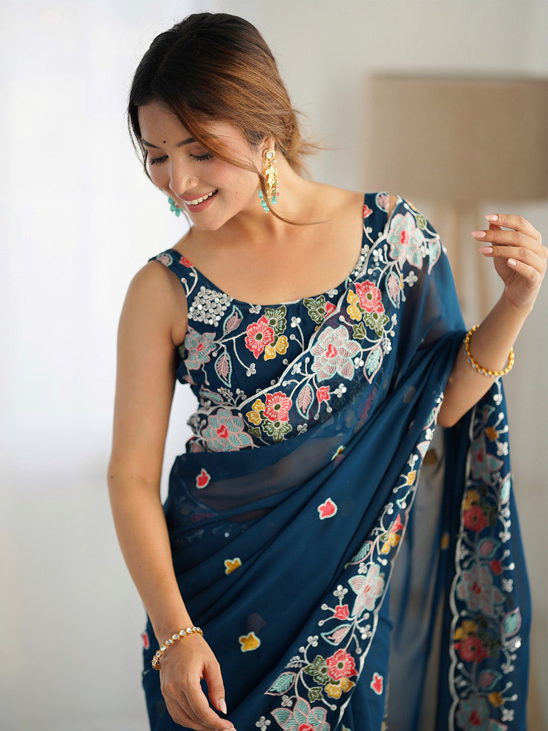 Women's Georgette Navy Blue Embellished Designer Saree With Blouse Piece