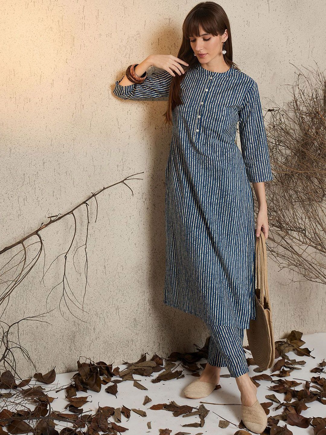 Dhiyona IE Women Printed Mandarin Collar Cotton Top and Trousers Co-Ords