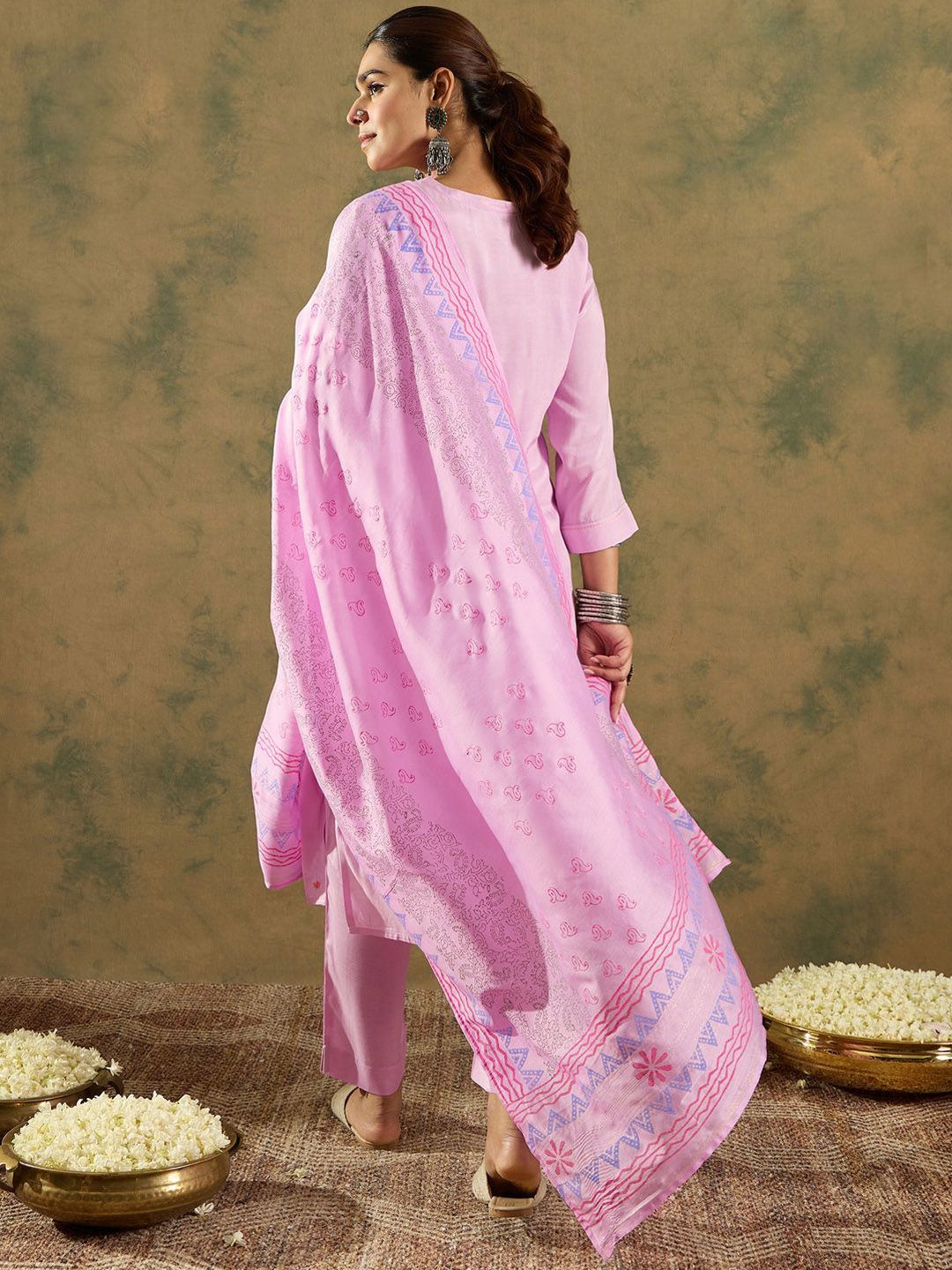 Indyancart IE Floral Embroidered Thread Work Straight Kurta With Trousers & Dupatta