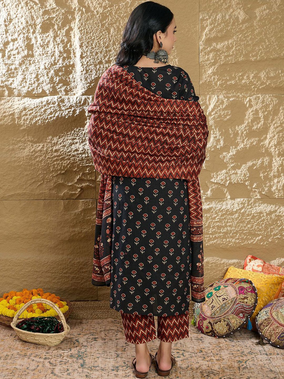 Dhiyona IE Women Ethnic Motifs Printed Regular Pure Cotton Kurta with Trousers & Dupatta