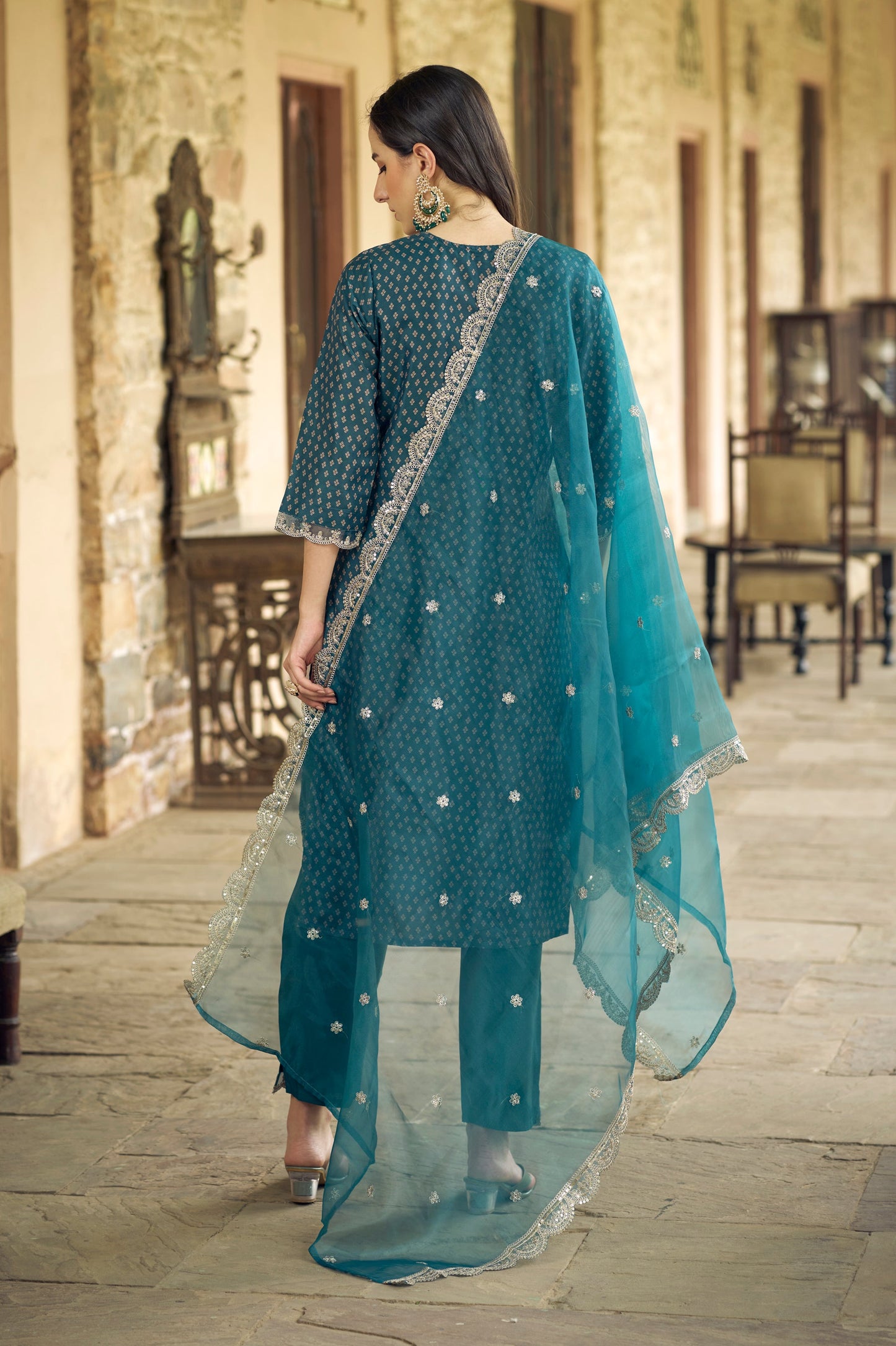 Dhiyona VV Chaitra Women Kurta and Pant Sets Muslin Print Fabric