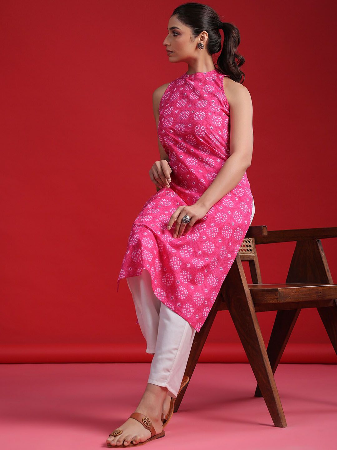 Indyancart IE Pink & White Bandhani Printed Halter Neck Cotton Straight Kurta