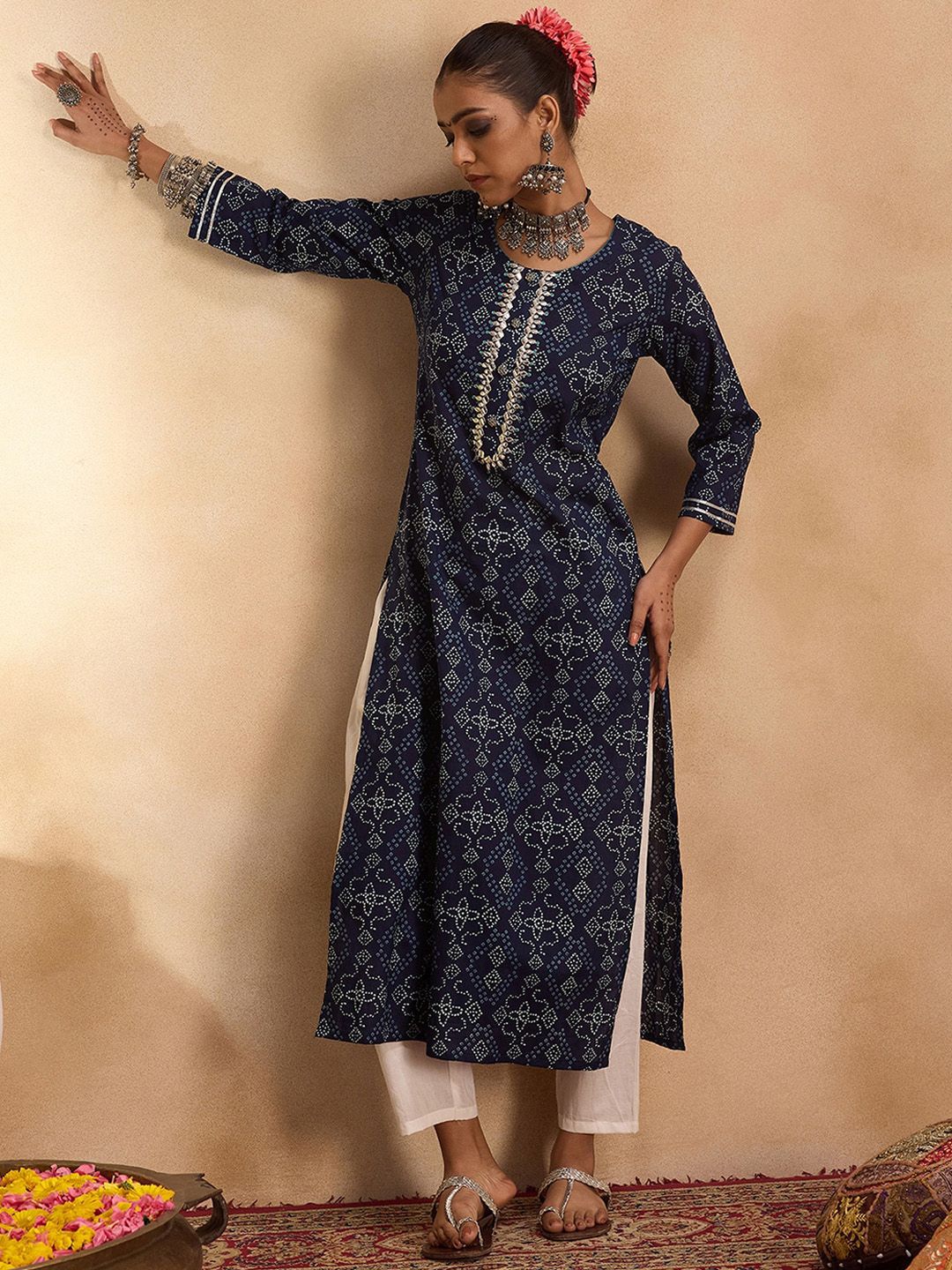 Dhiyona IE Bandahni Printed Calf Length Straight Kurta