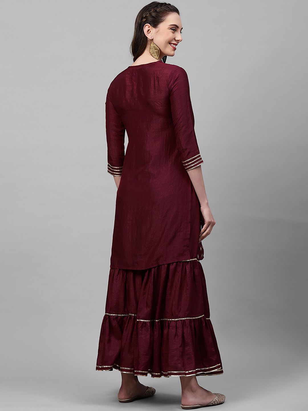 Indyancart IE Women Burgundy Embroidered Kurta with Sharara