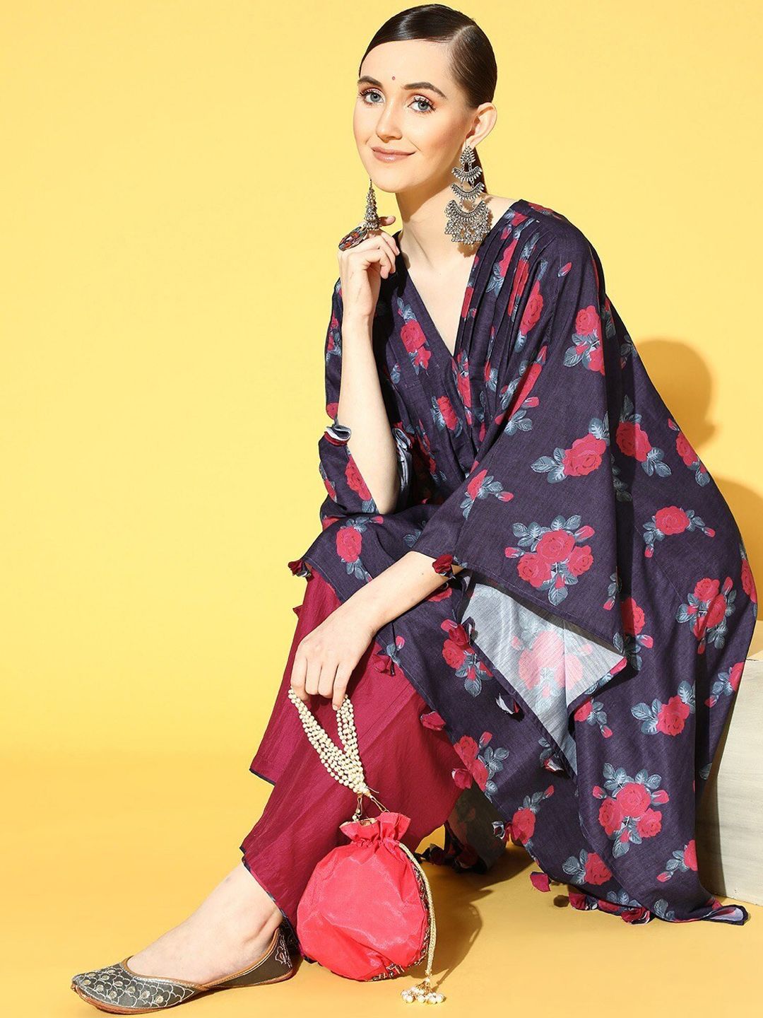 Indyancart VA Women's Navy Blue Floral Printed Kurta with Trousers