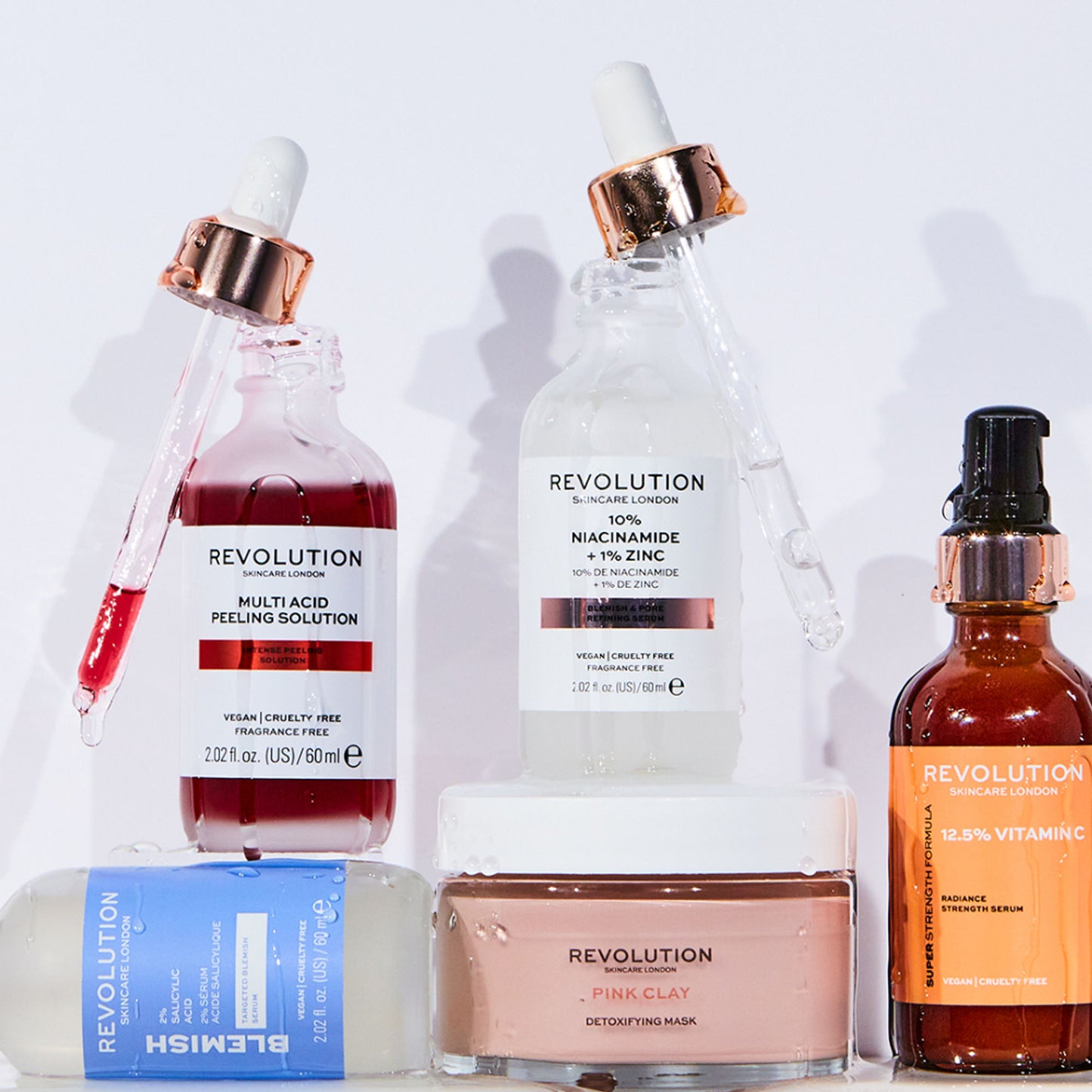 Makeup Revolution Skincare Blemish and Pore Refining Serum - 10% Niacinamide + 1% Zinc