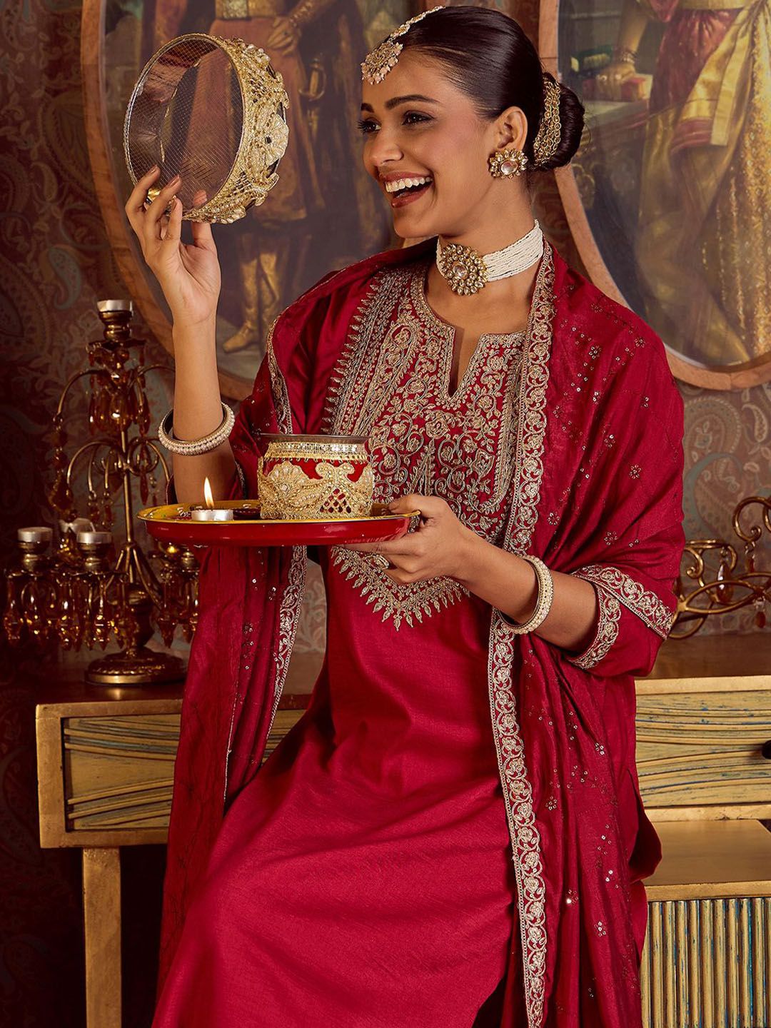Indyancart IE Ethnic Floral Embroidered Zari Work Detail Regular Sleeves Round Neck Kurta Set