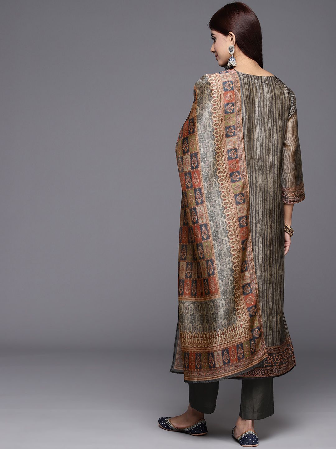 Indyancart VA Women's Abstract Printed Gotta Patti Kurta with Trousers & With Dupatta
