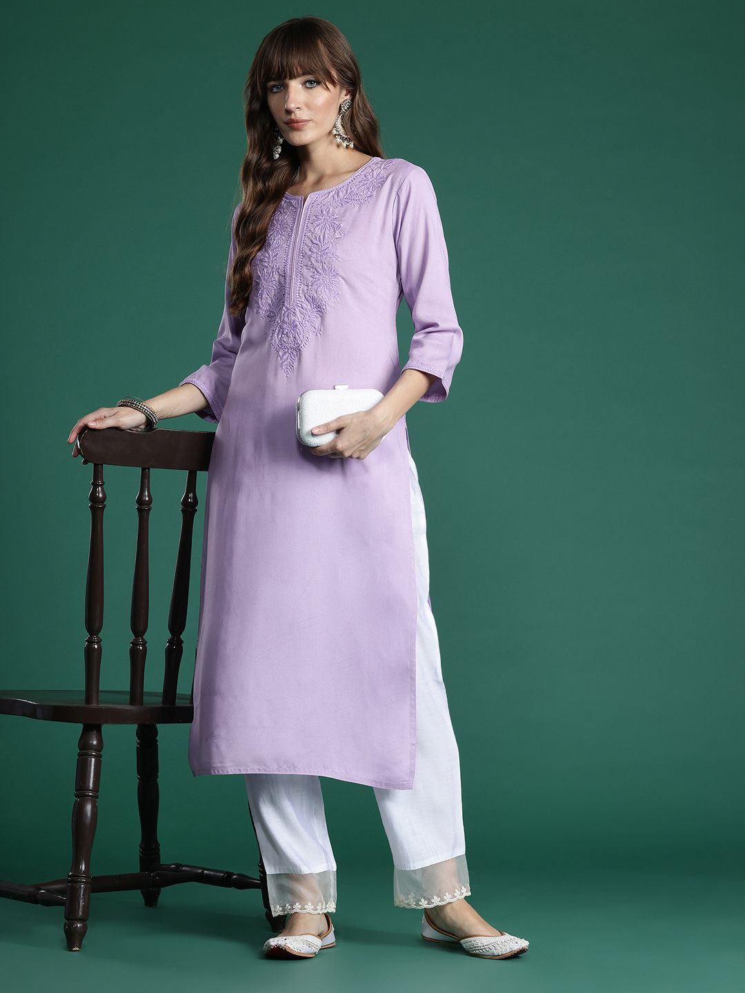 Indyancart IE Floral Embroidered Thread Work Kurta