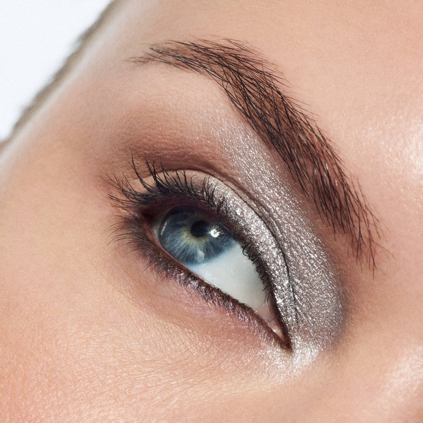 M.A.C Dazzleshadow Liquid Metallic Eyeshadow - Life Of The Party