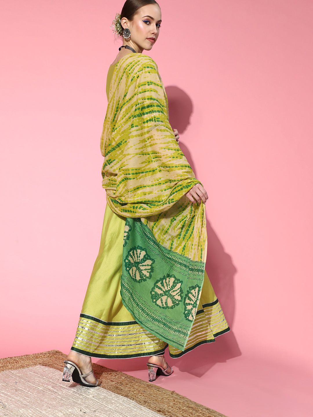 Indyancart IE Women Stylish Green Liva Swirling Volume Kurta