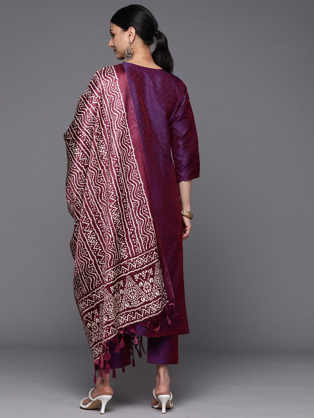 Indyancart VA Women'sFloral Embroidered Gotta Patti Kurta with Trousers & With Dupatta