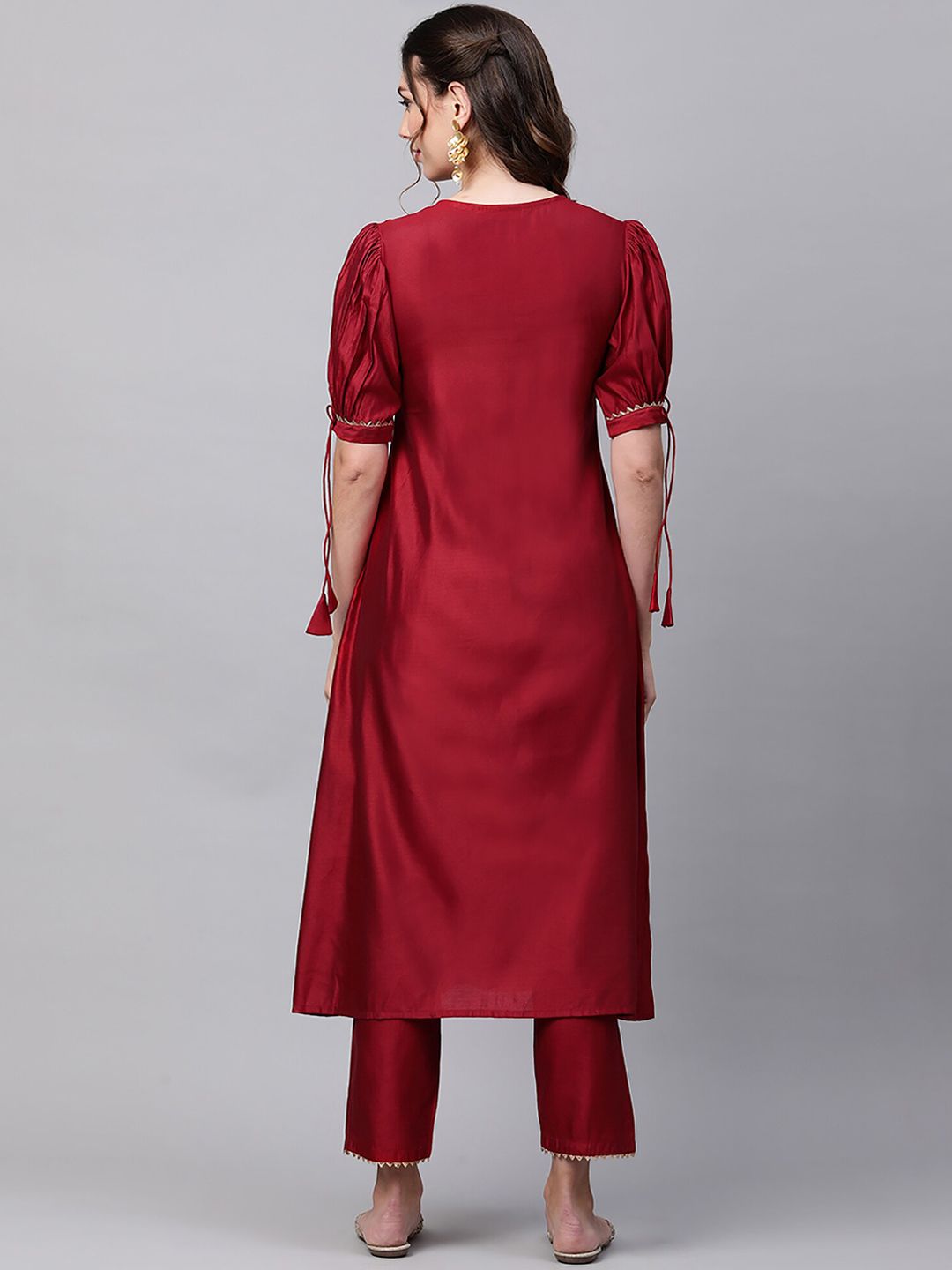 Indyancart IE Women Red Yoke Design Liva Kurta with Trousers