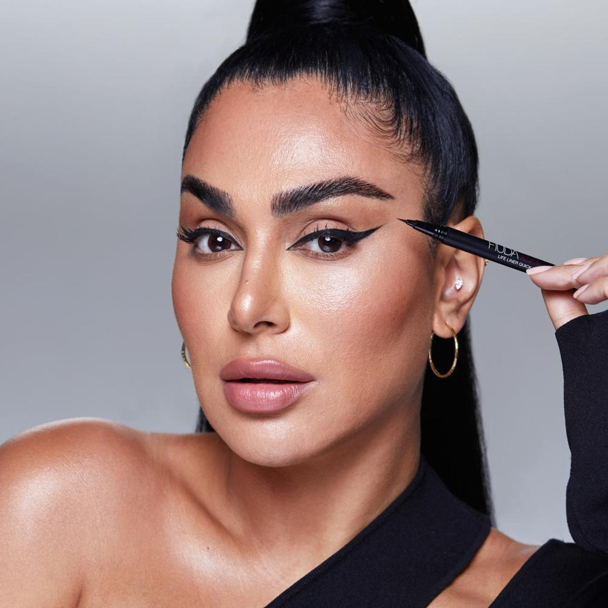 Huda Beauty Life Liner Quick'n Easy Precision Liquid Liner in Vanta, black liquid eyeliner with sleek applicator for precise lines
